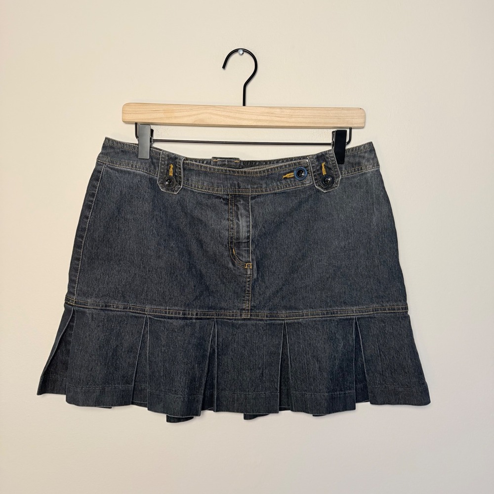 VTG Bisou Bisou Dark Wash Denim Mini Skirt Pleated Y2K Women's SZ 12 Cotton - Picture 1 of 7